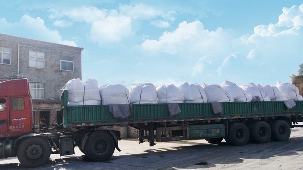 在鄭州氫氧化鈣在工業(yè)上的用途有哪些？